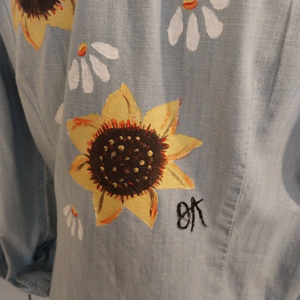 2571 Size Large American Eagle Upcycled Painted Jean Shirt - Picture 3 of 5